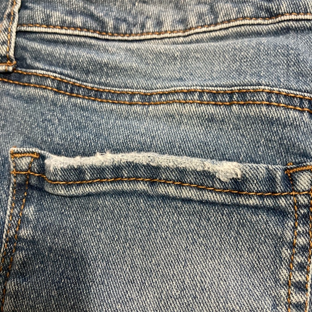 Sofia by Sofia Vergara Blue Relaxed Jeans - Picture 3 of 13